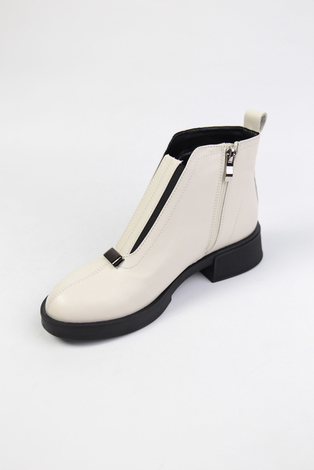 картинка Ботинки кожаные Benito от магазина Pratik