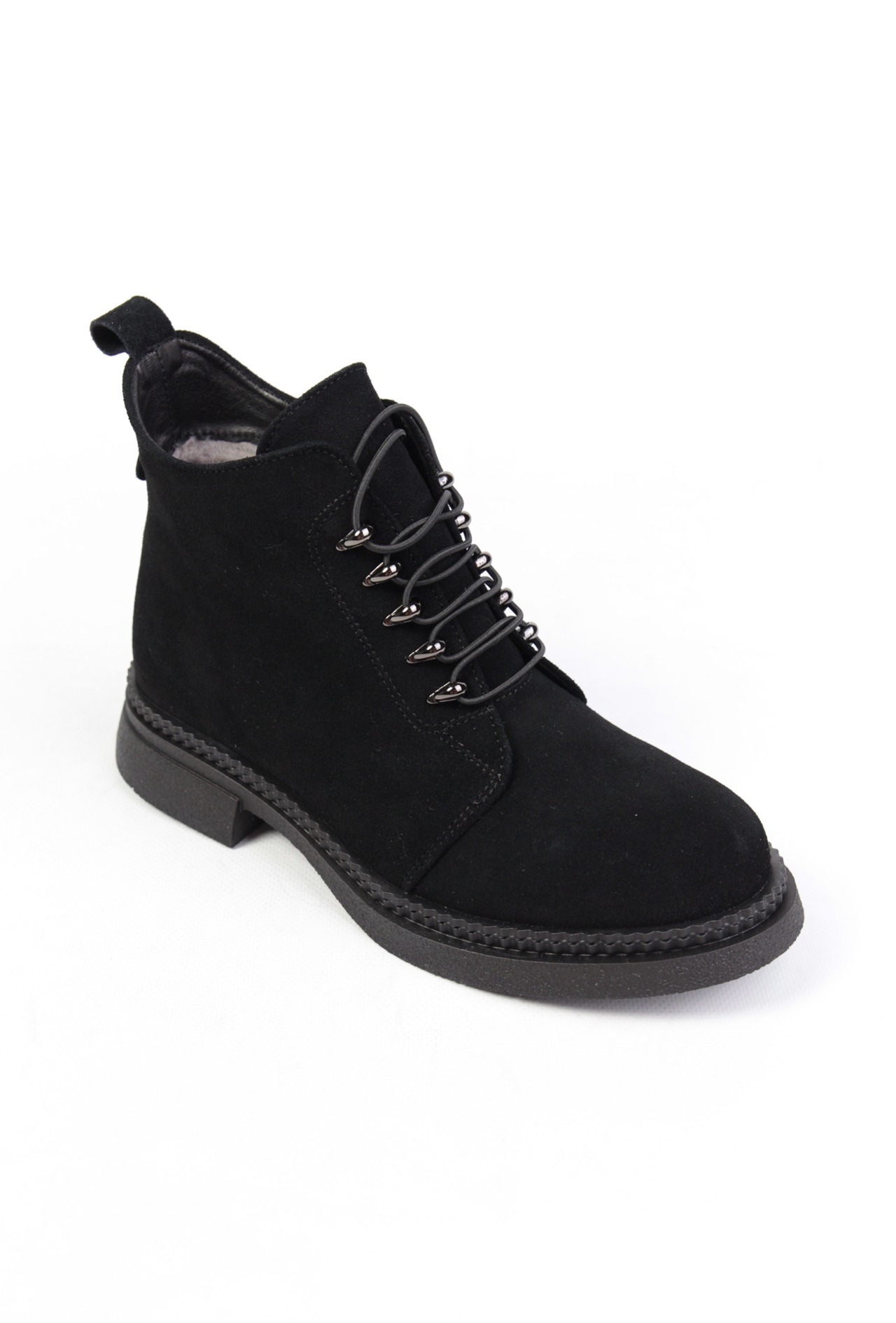 картинка Ботинки замшевые Benito от магазина Pratik