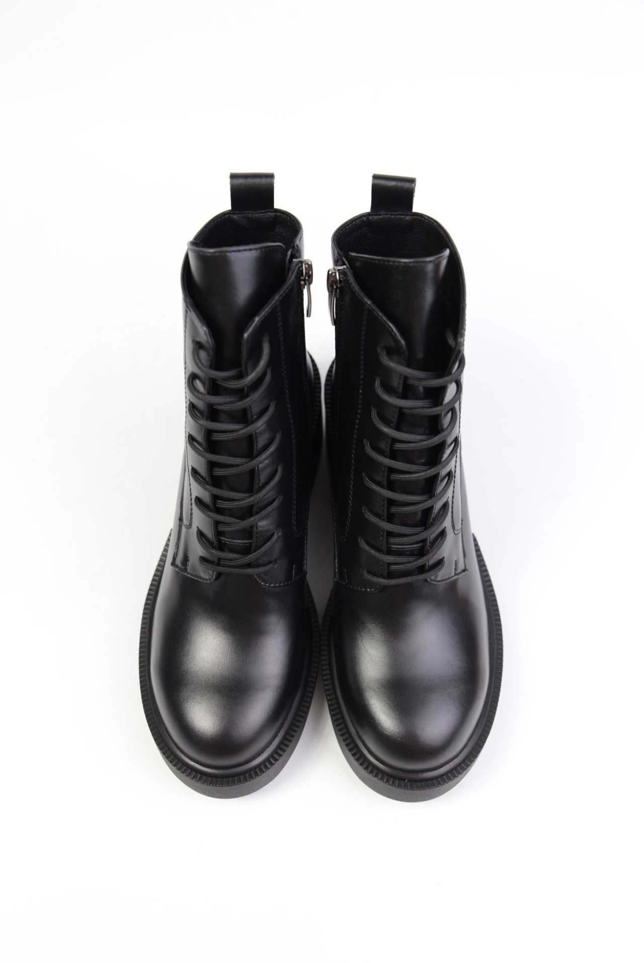 картинка Ботильоны кожаные Benito от магазина Pratik