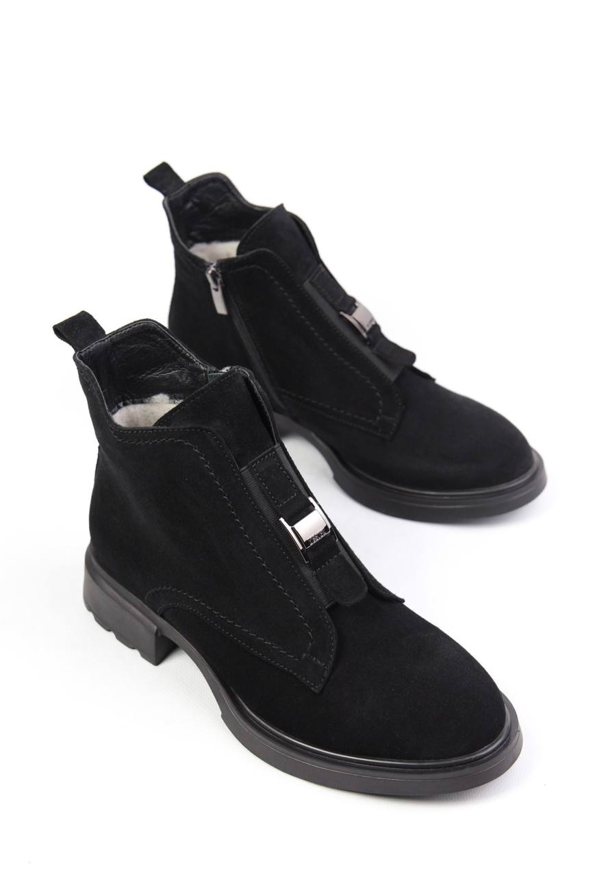картинка Ботинки замшевые Benito от магазина Pratik
