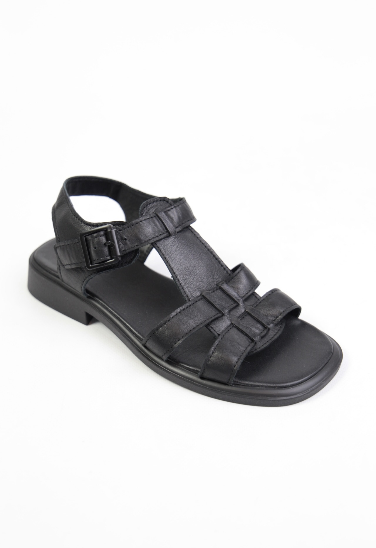 картинка Сандалии кожаные Benito от магазина Pratik