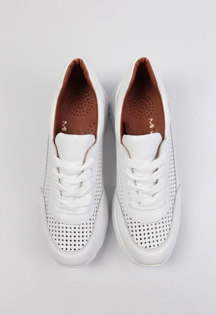 картинка Кроссовки кожаные Benito от магазина Pratik