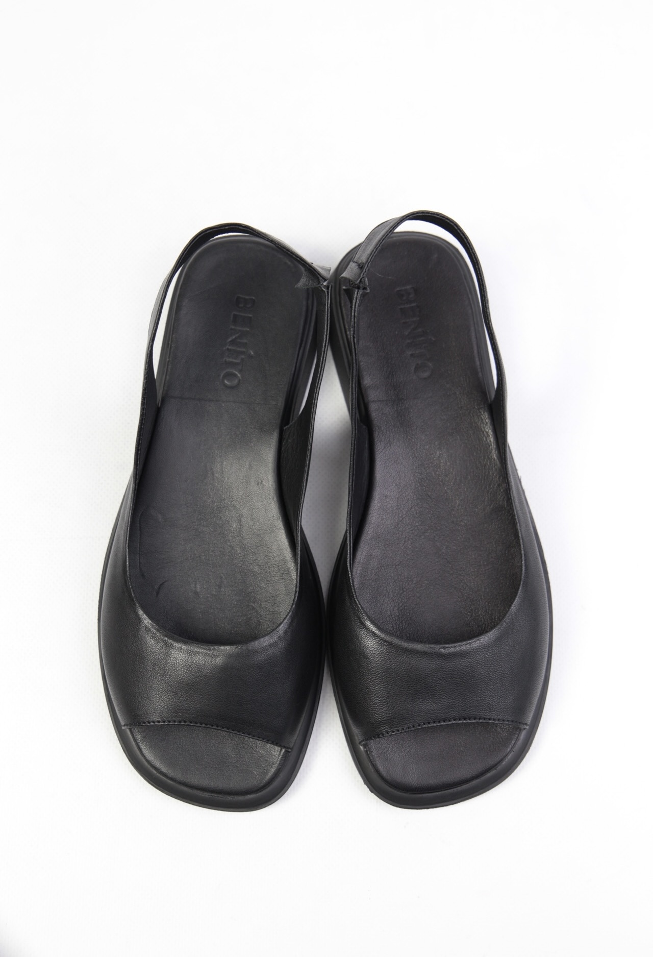 картинка Сандалии кожаные Benito от магазина Pratik