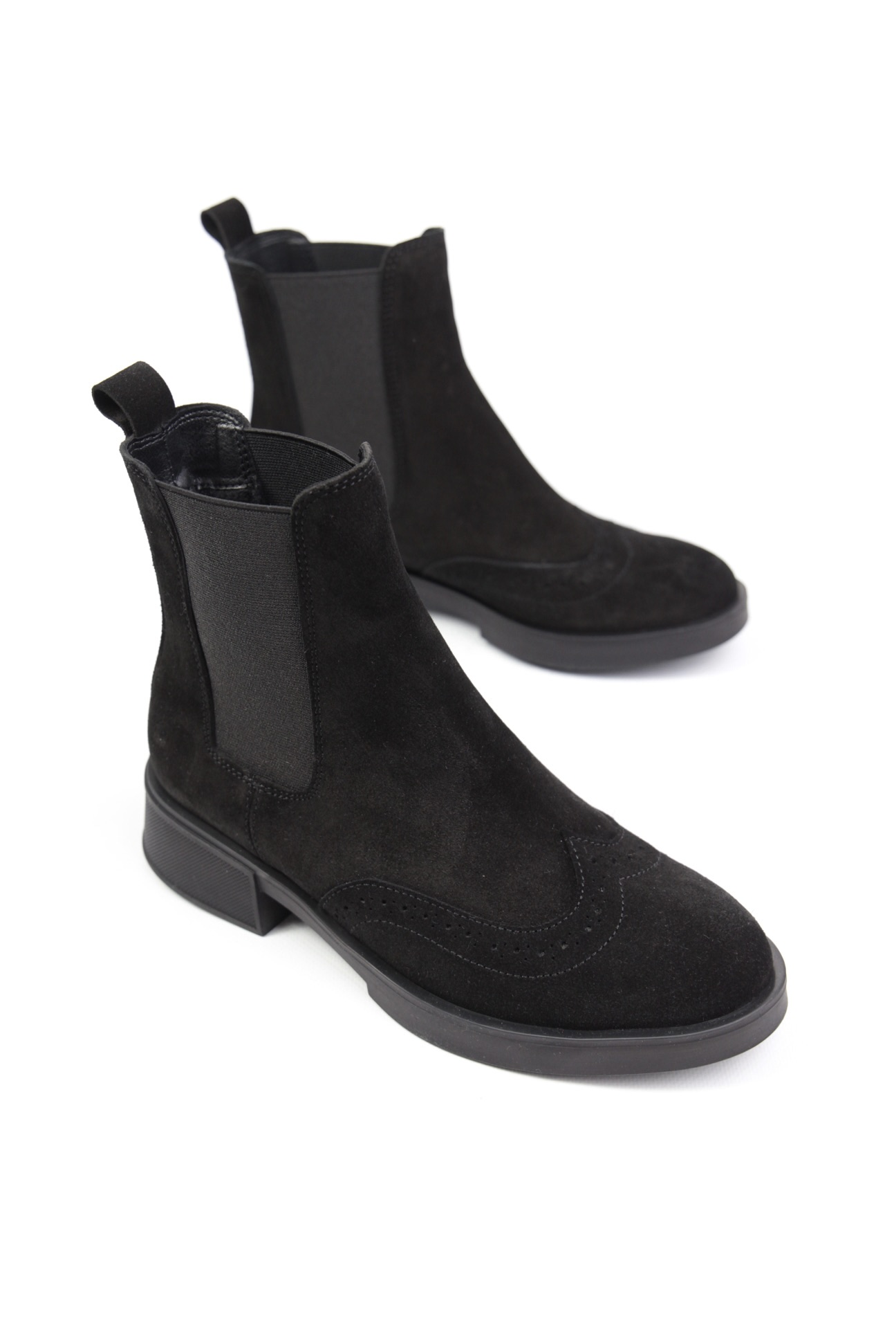 картинка Ботинки замшевые Benito от магазина Pratik