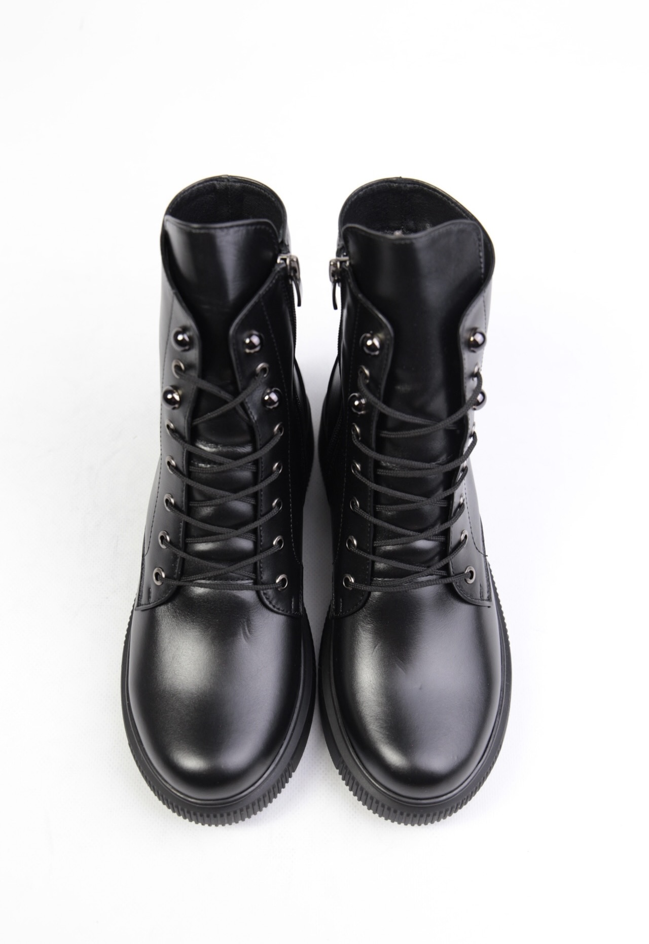 картинка Ботинки кожаные Benito от магазина Pratik