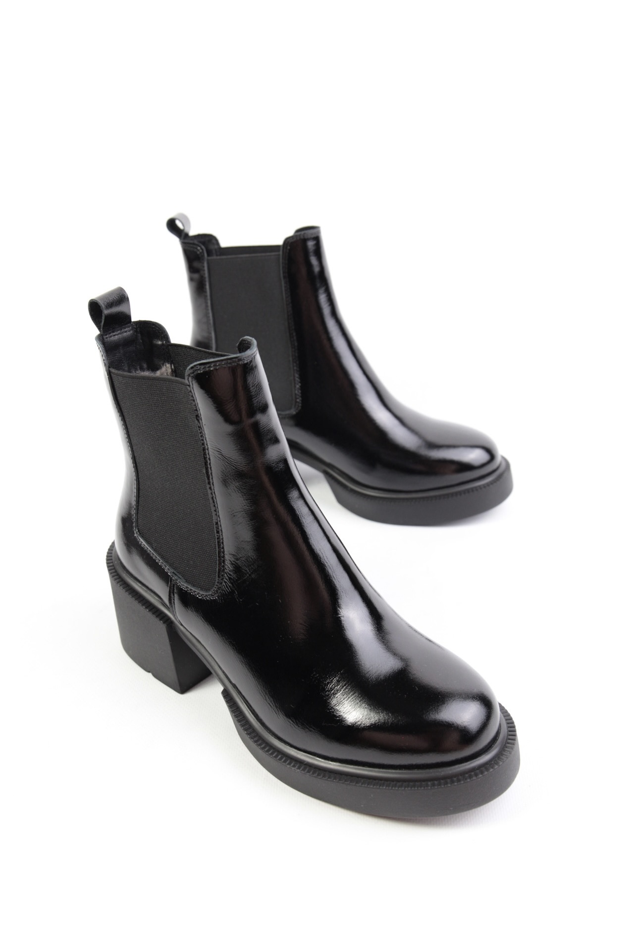 картинка Ботильоны кожаные Benito от магазина Pratik