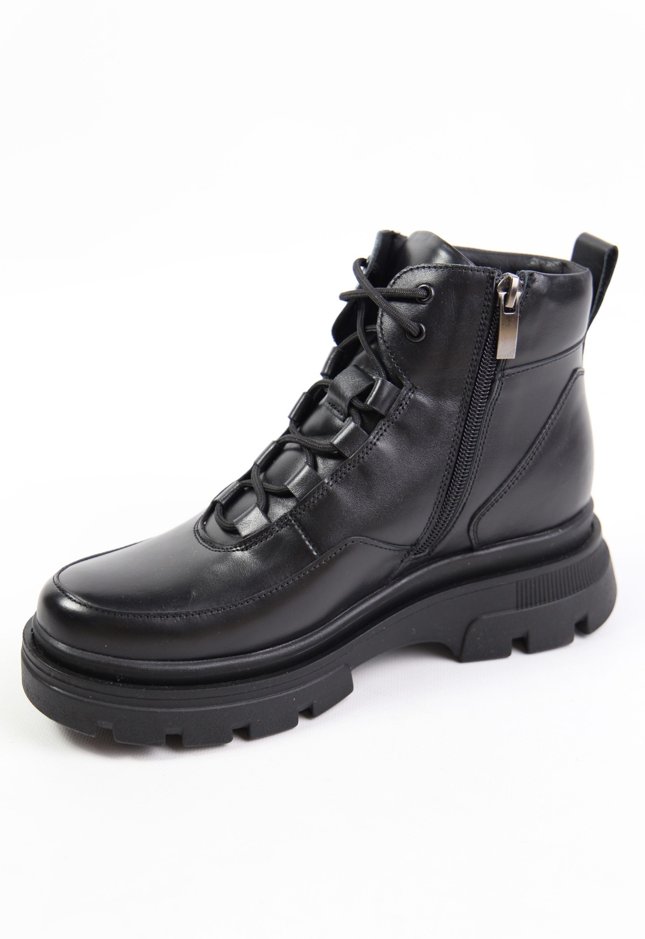 картинка Ботинки кожаные Benito от магазина Pratik