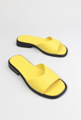 Шлепанцы кожаные Benito 0081/73 new- фото 1 - интернет-магазин обуви Pratik