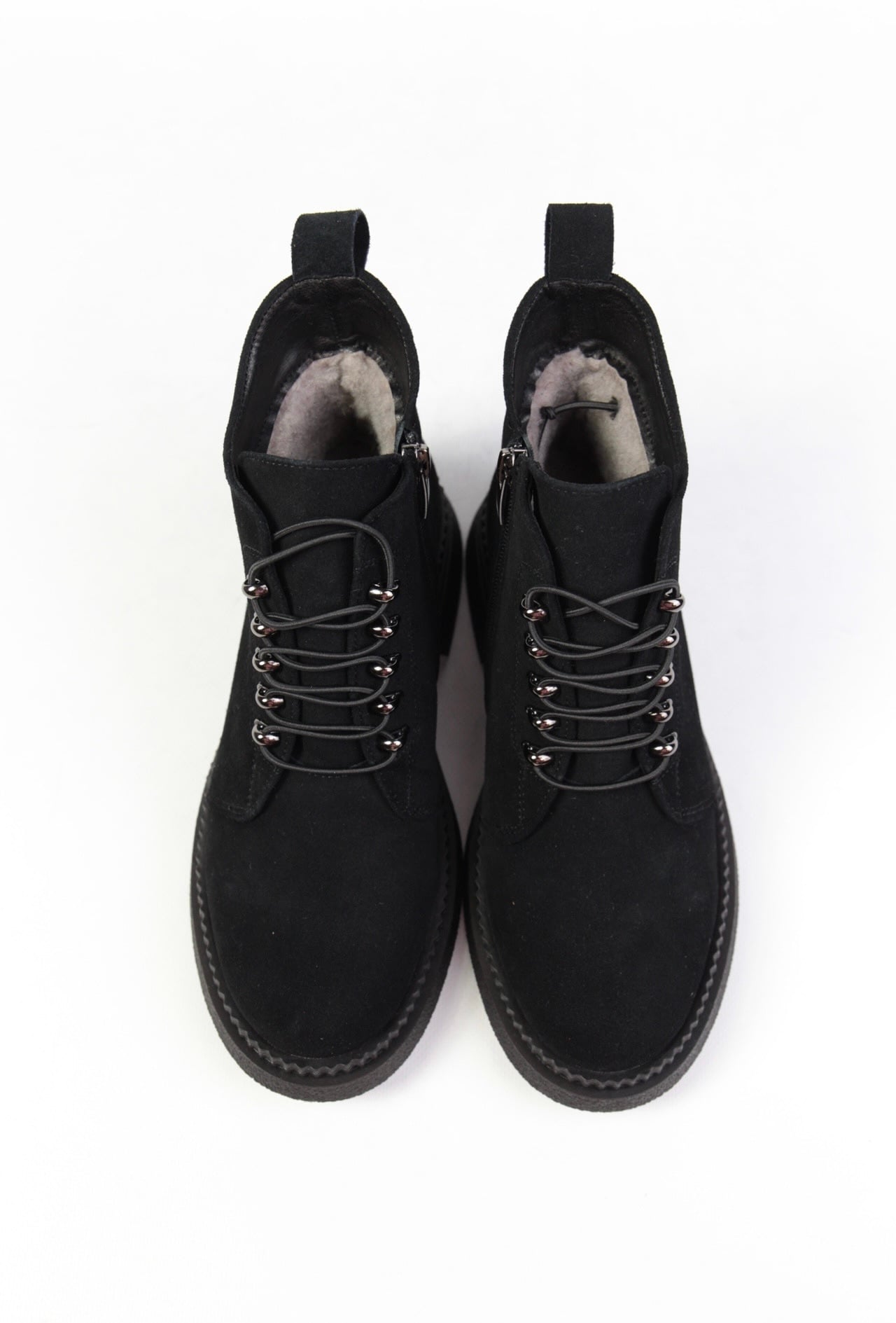 картинка Ботинки замшевые Benito от магазина Pratik