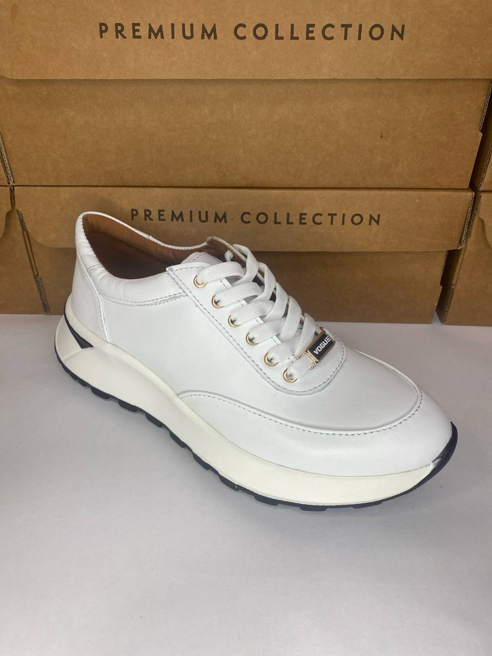 картинка Кроссовки кожаные Benito от магазина Pratik