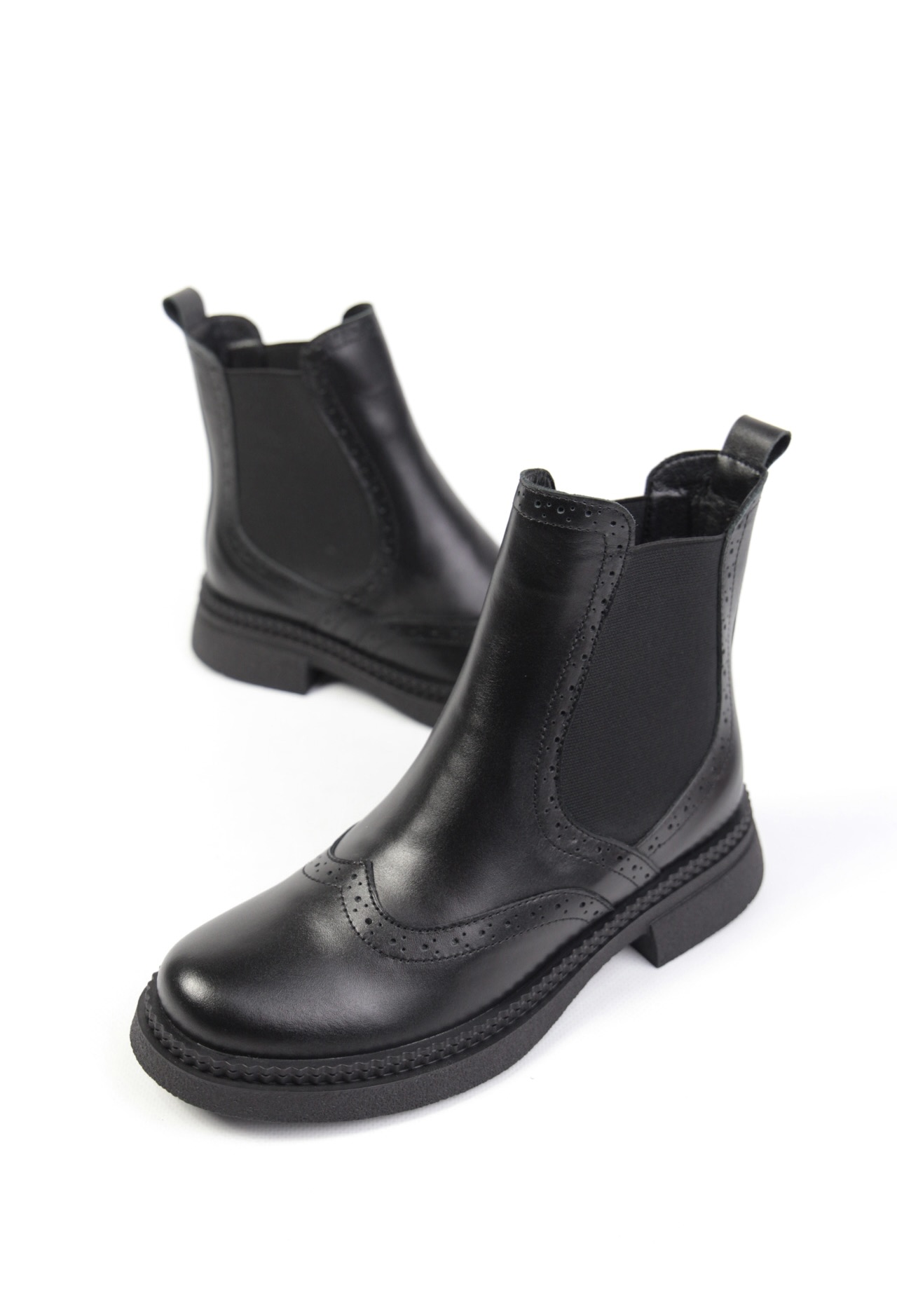 картинка Ботинки кожаные Benito от магазина Pratik