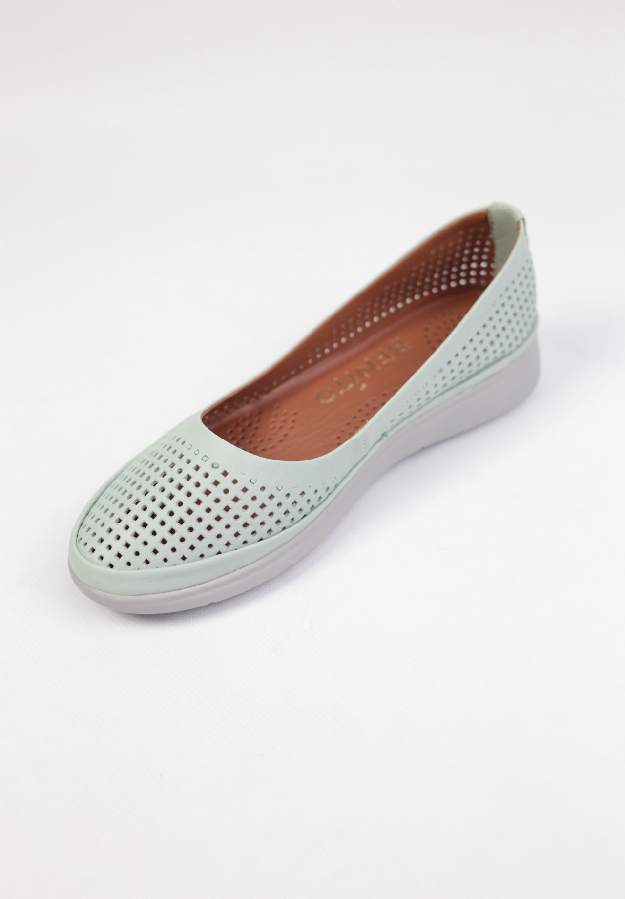 картинка Балетки кожаные Benito от магазина Pratik