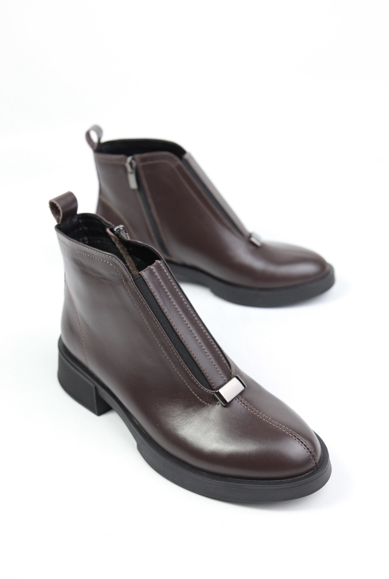 картинка Ботинки кожаные Benito от магазина Pratik