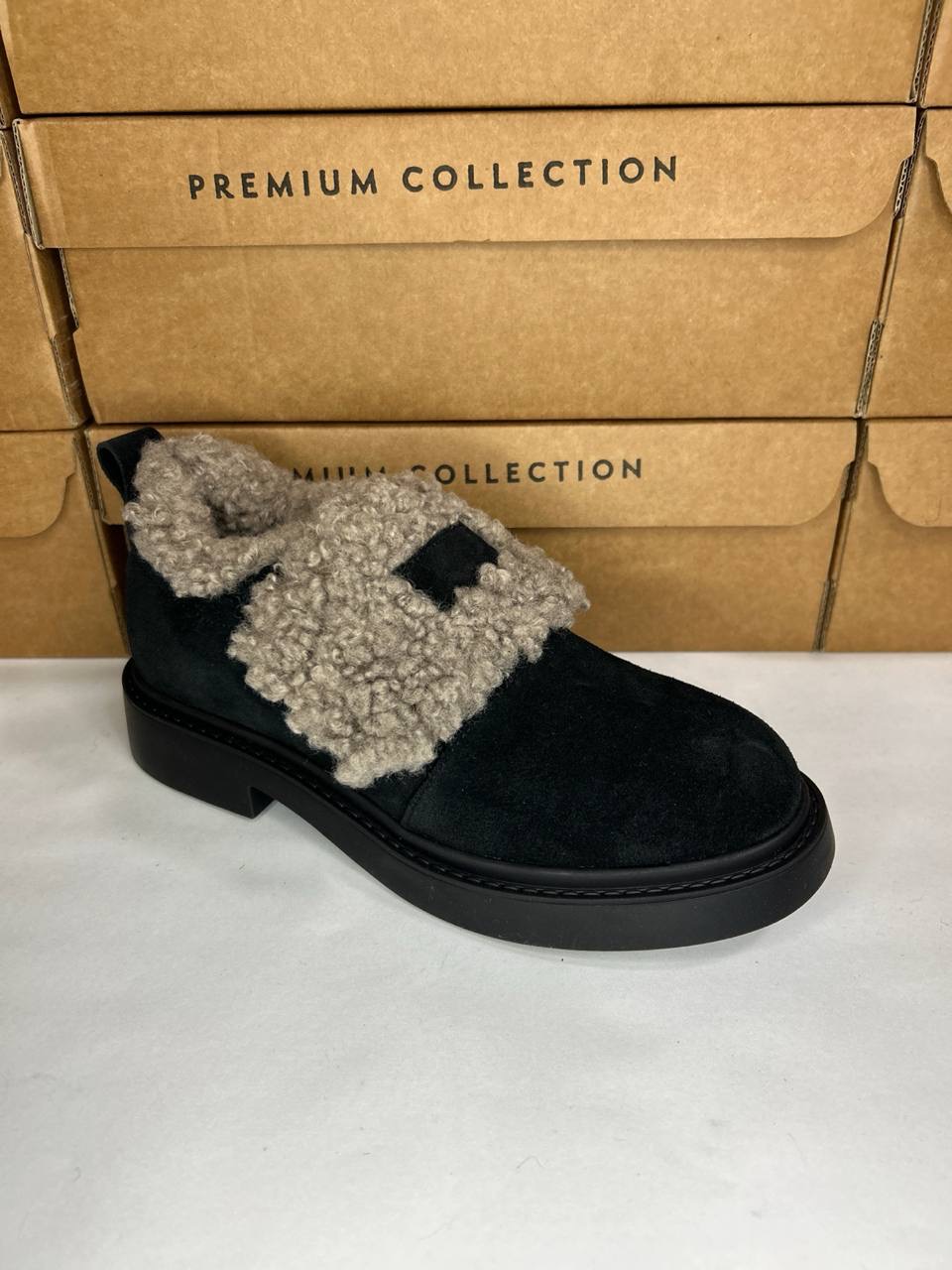 картинка Ботинки замшевые Benito от магазина Pratik