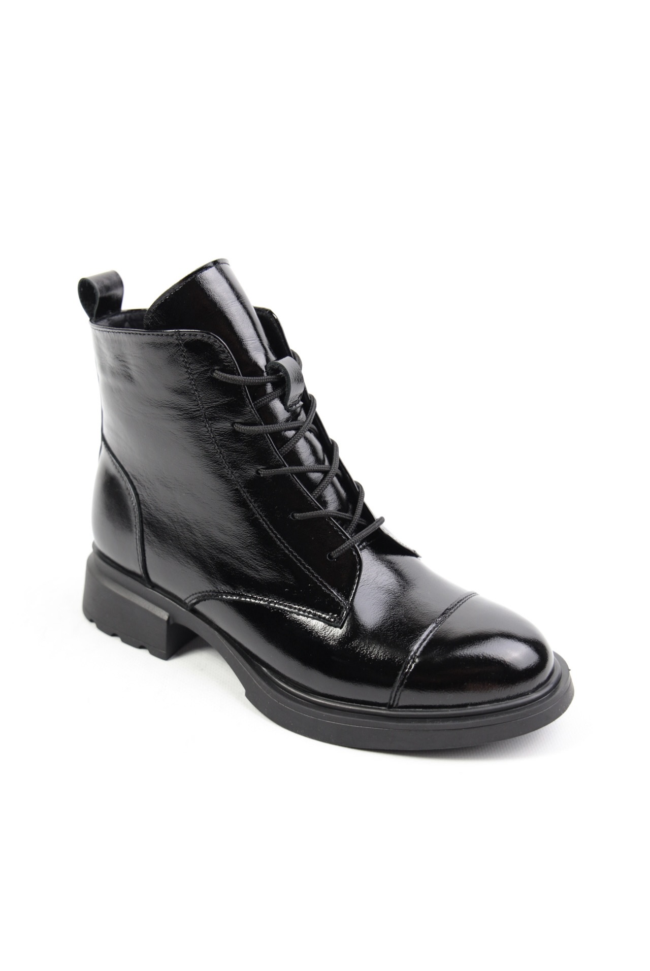 картинка Ботинки кожаные Benito от магазина Pratik