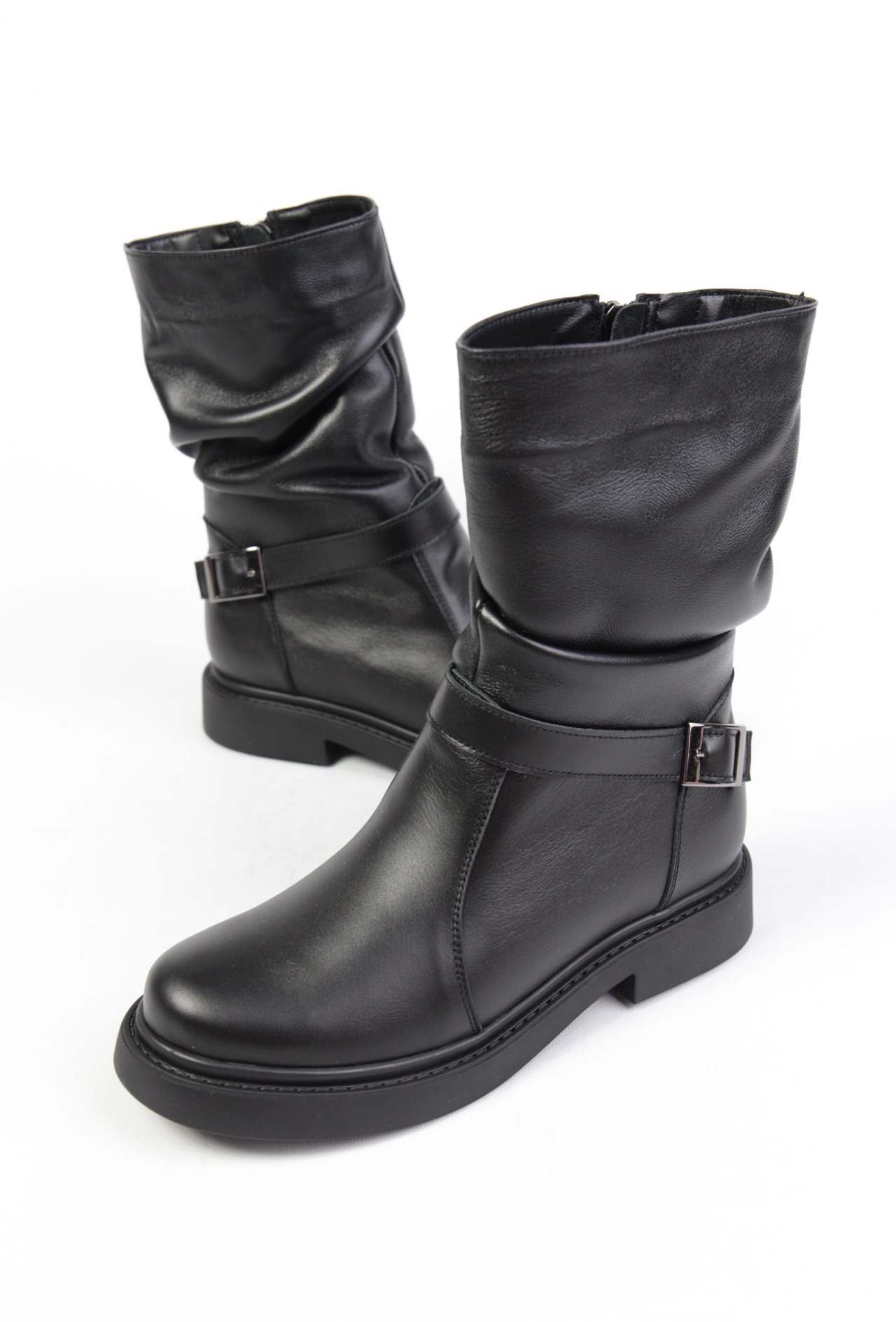 картинка Ботинки кожаные Benito от магазина Pratik