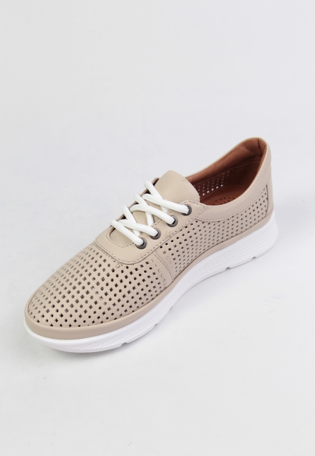 картинка Кроссовки кожаные Benito от магазина Pratik