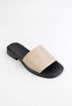 Шлепанцы кожаные Benito BE0692 new- фото 1 - интернет-магазин обуви Pratik