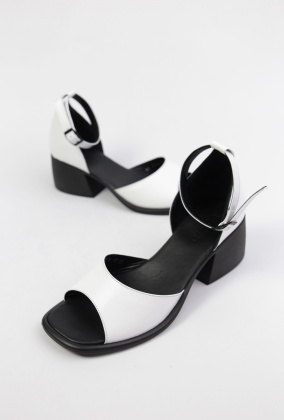 Босоножки кожаные Benito 272-1/06 new- фото 1 - интернет-магазин обуви Pratik