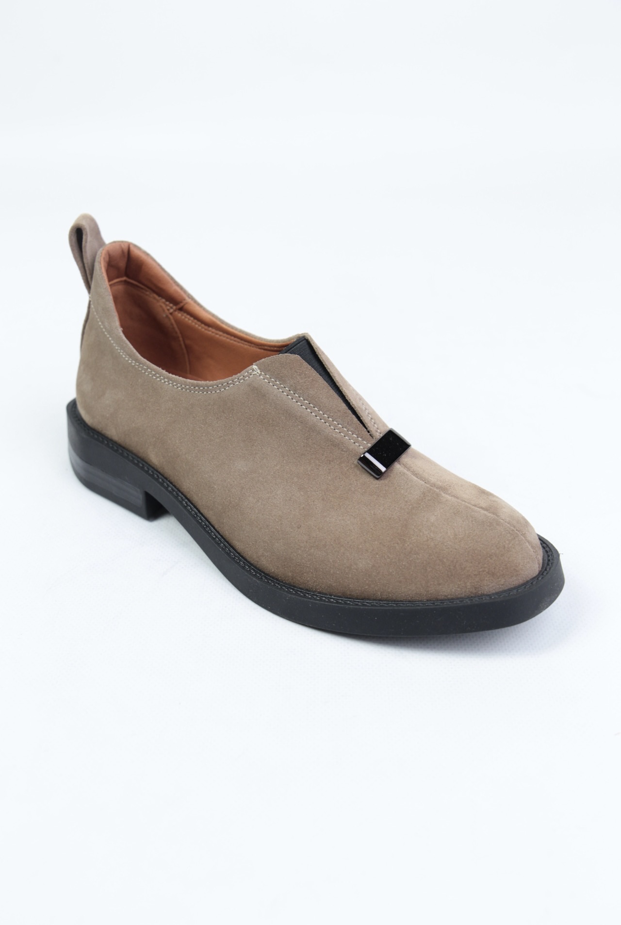 картинка Туфли замшевые Benito от магазина Pratik