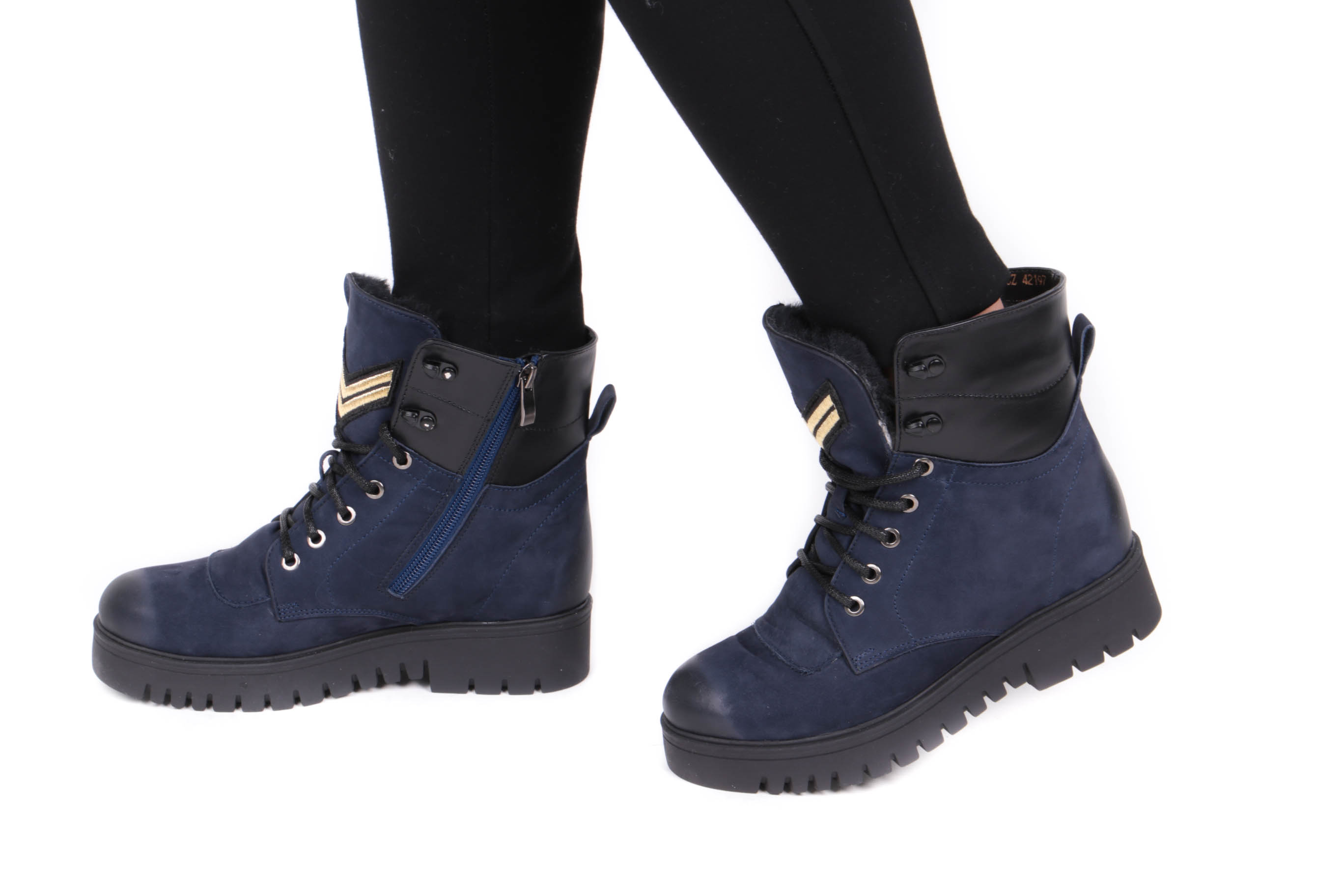 картинка Ботинки нубуковые Gloria от магазина Pratik