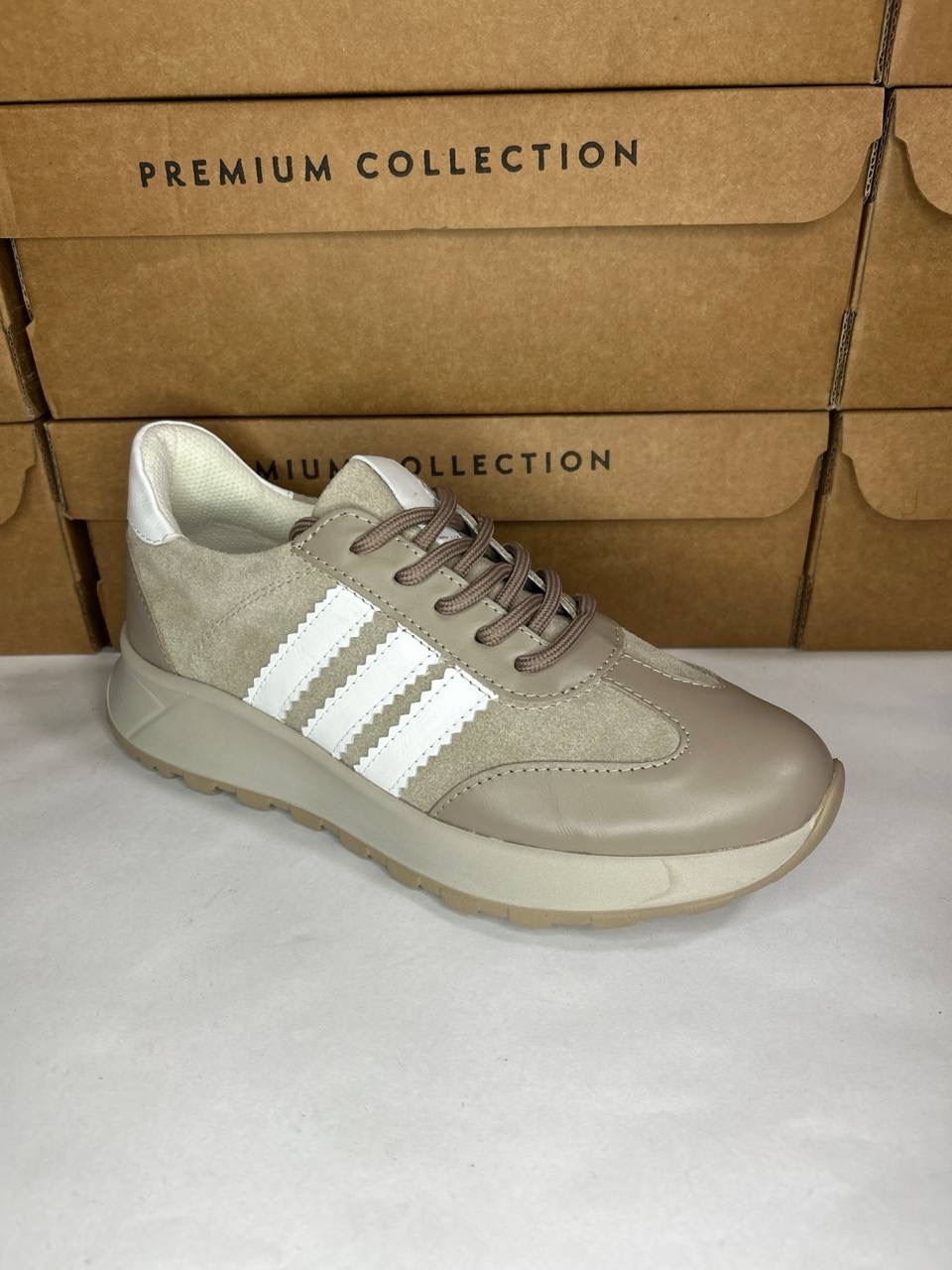 картинка Кроссовки кожаные Benito от магазина Pratik