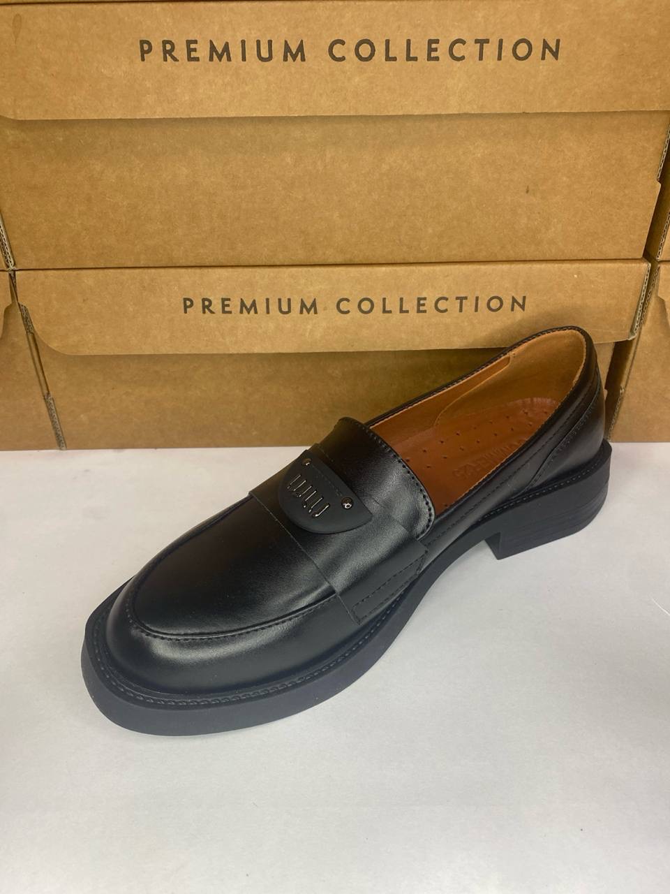 картинка Лоферы кожаные Benito от магазина Pratik