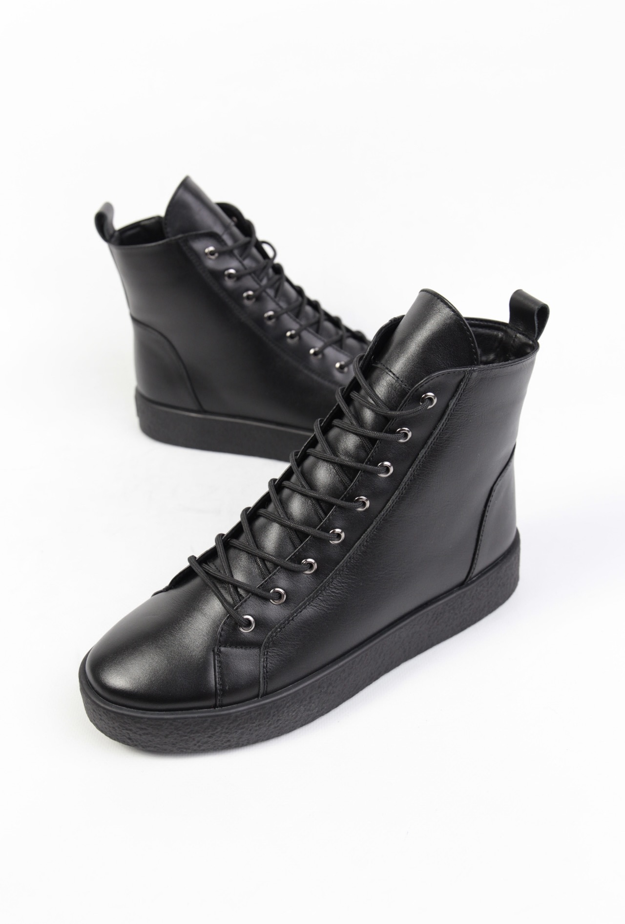 картинка Ботинки кожаные Benito от магазина Pratik