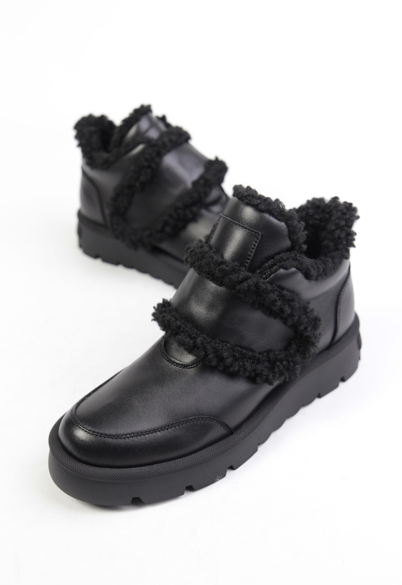 картинка Ботинки кожаные Benito от магазина Pratik