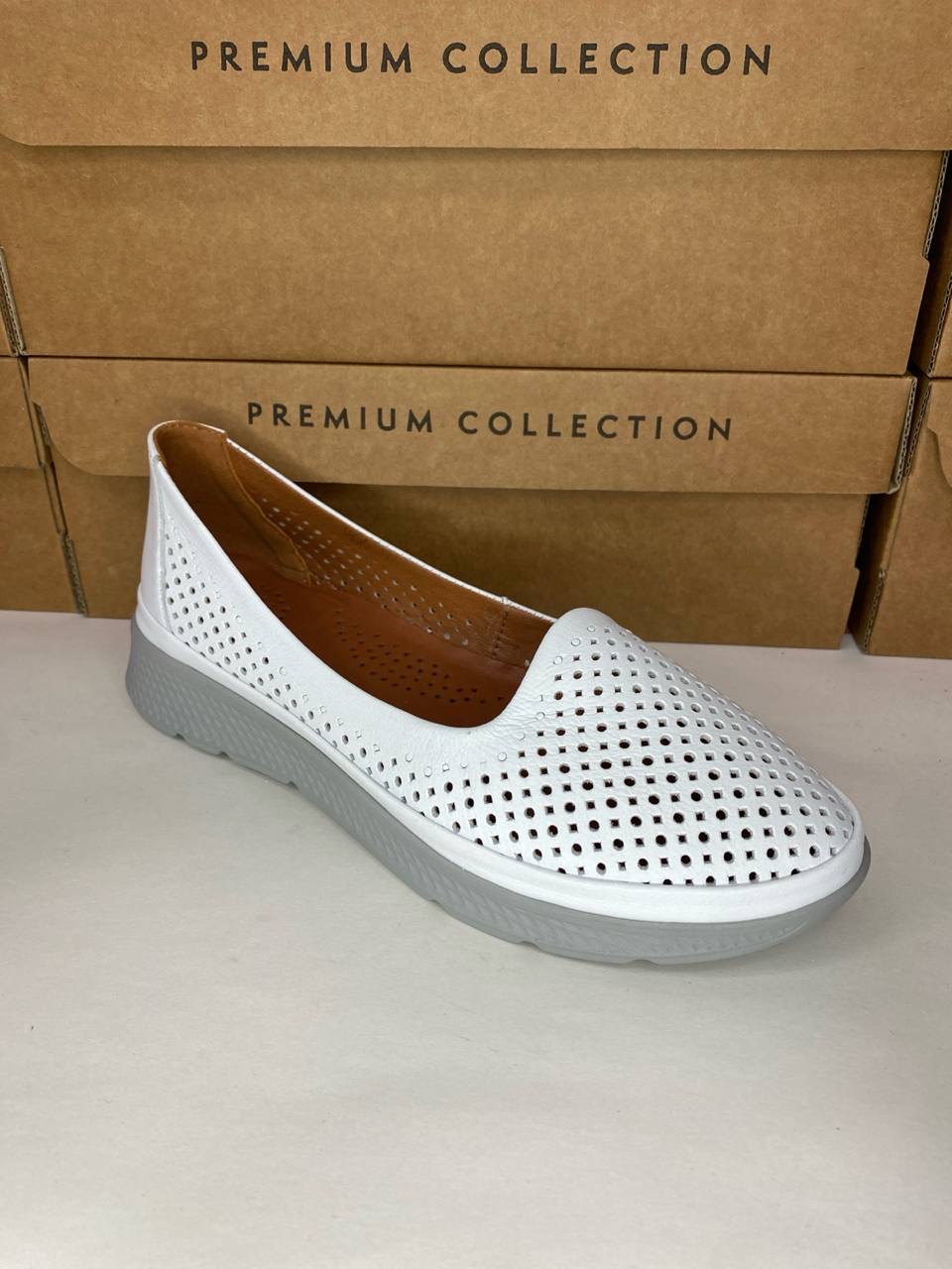 картинка Балетки кожаные Benito от магазина Pratik