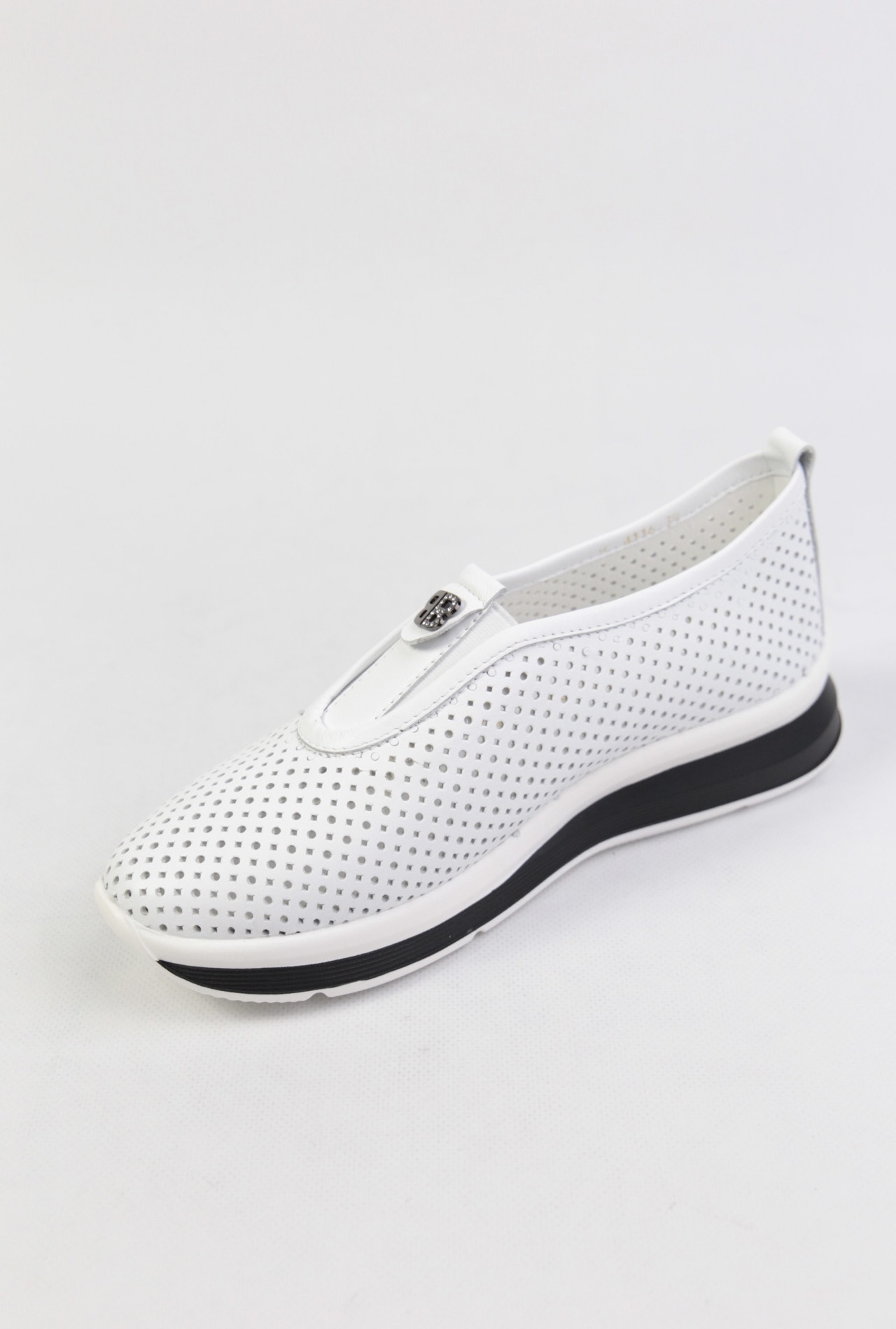 картинка Слипоны кожаные Benito от магазина Pratik