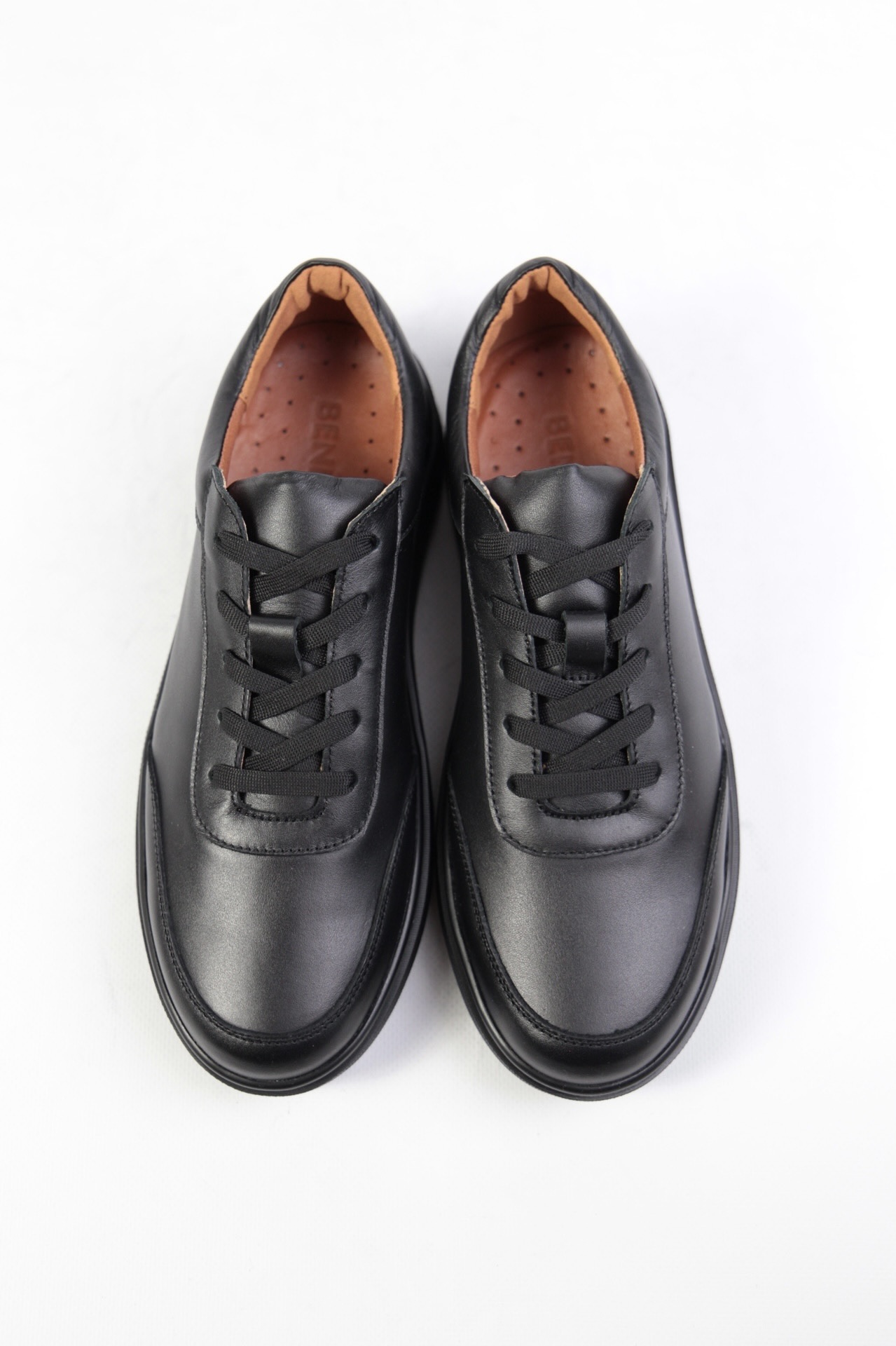 картинка Кеды кожаные Benito от магазина Pratik