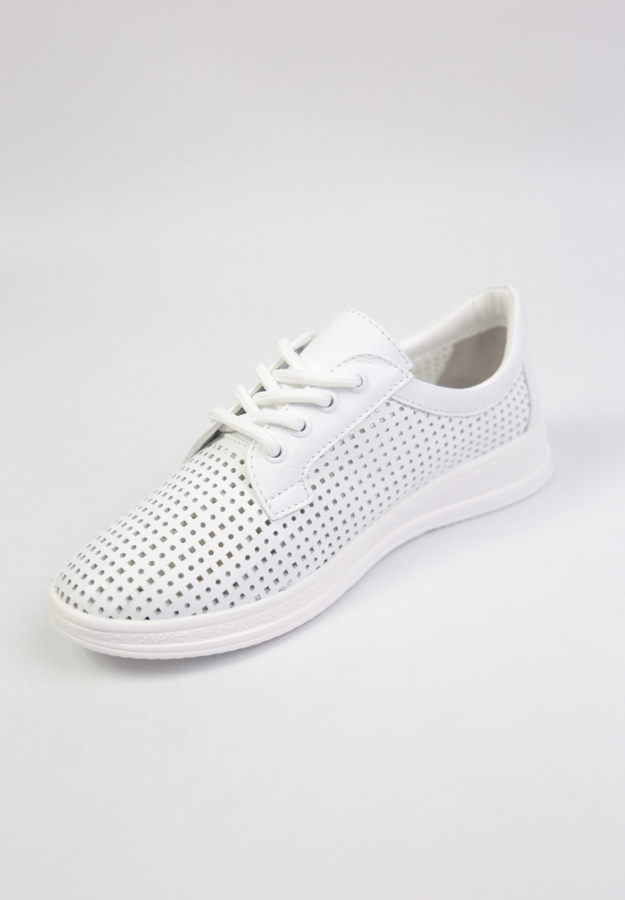 картинка Кеды кожаные Benito от магазина Pratik