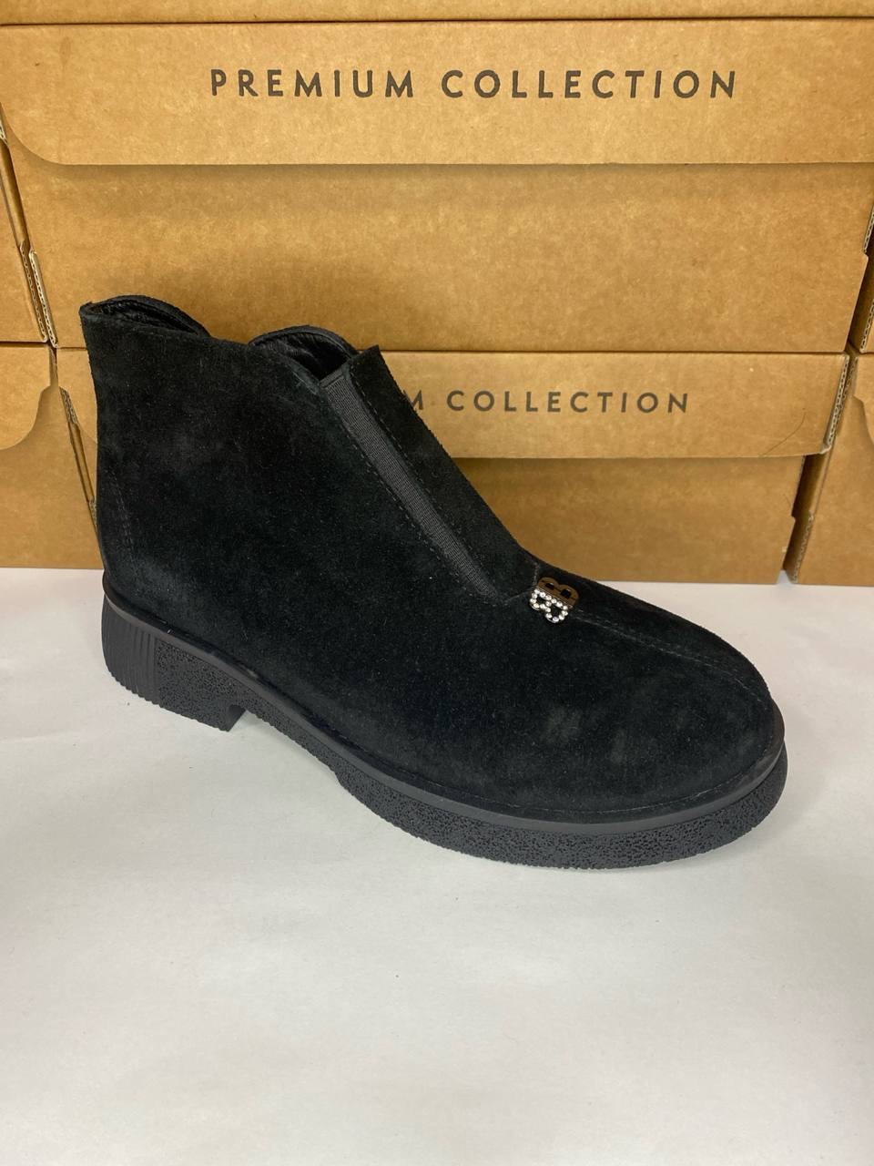 картинка Ботинки замшевые Benito от магазина Pratik