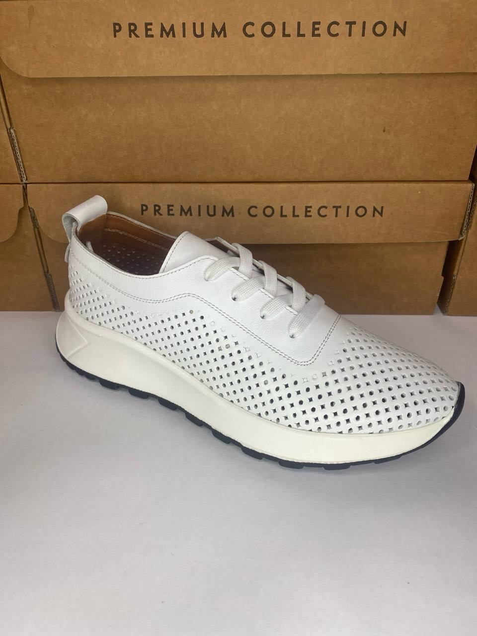 картинка Кроссовки кожаные Benito от магазина Pratik