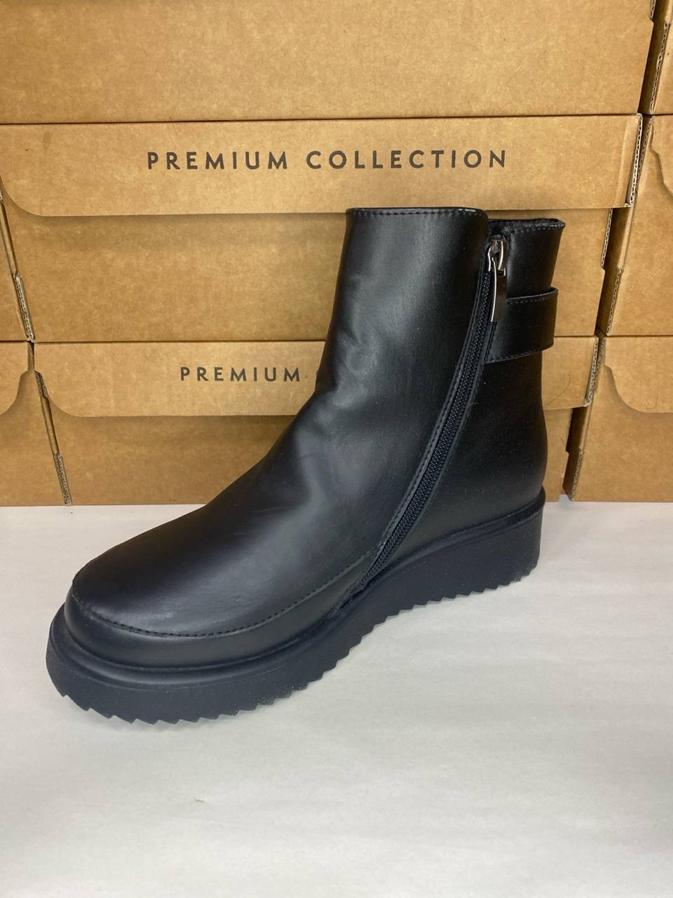 картинка Ботинки кожаные Benito от магазина Pratik