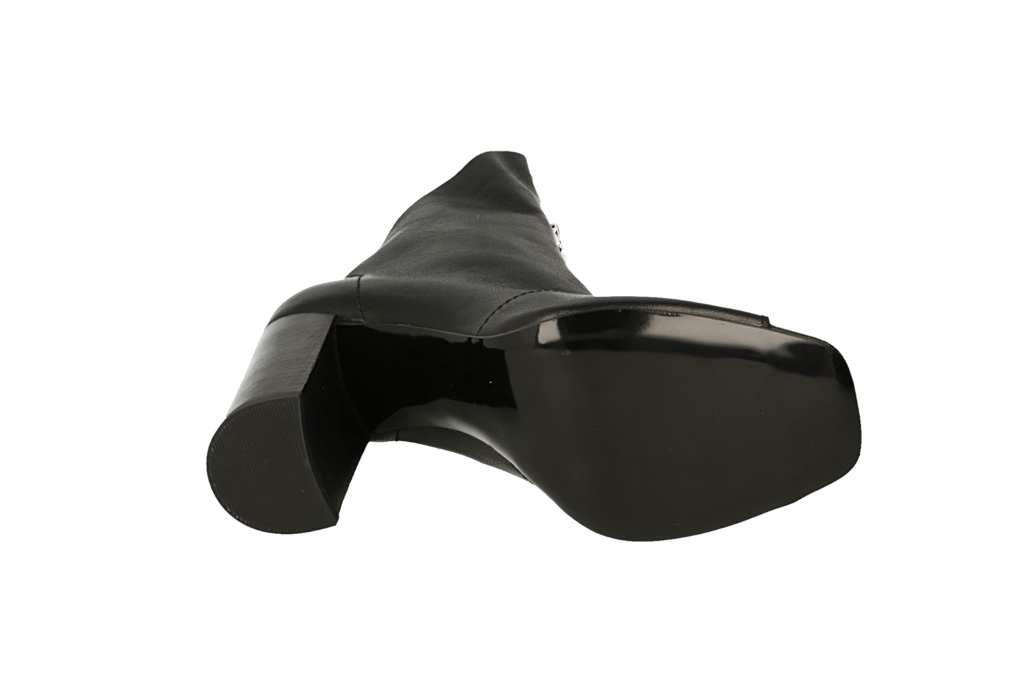 картинка Босоножки кожаные Molly Bessa от магазина Pratik