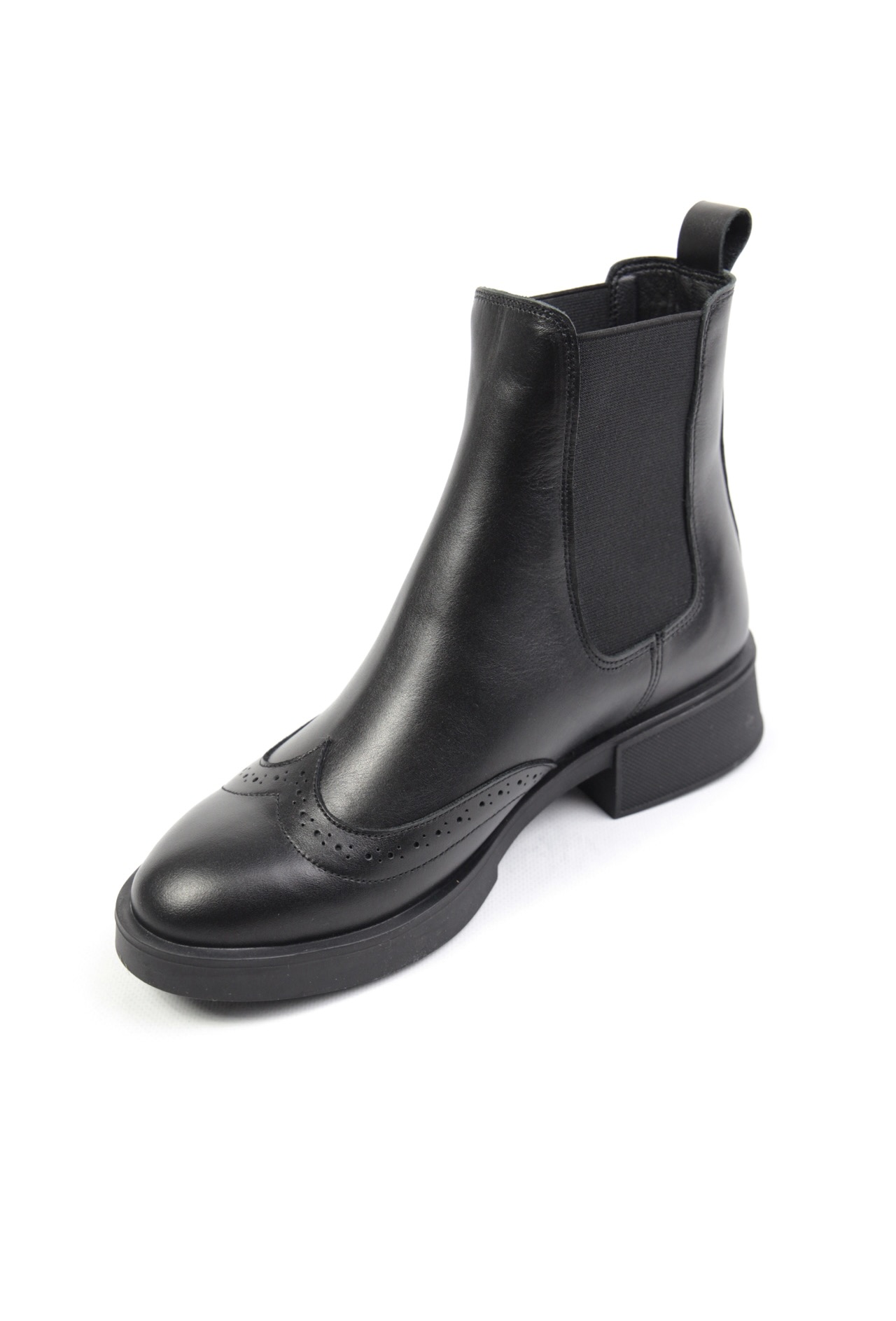 картинка Ботинки кожаные Benito от магазина Pratik