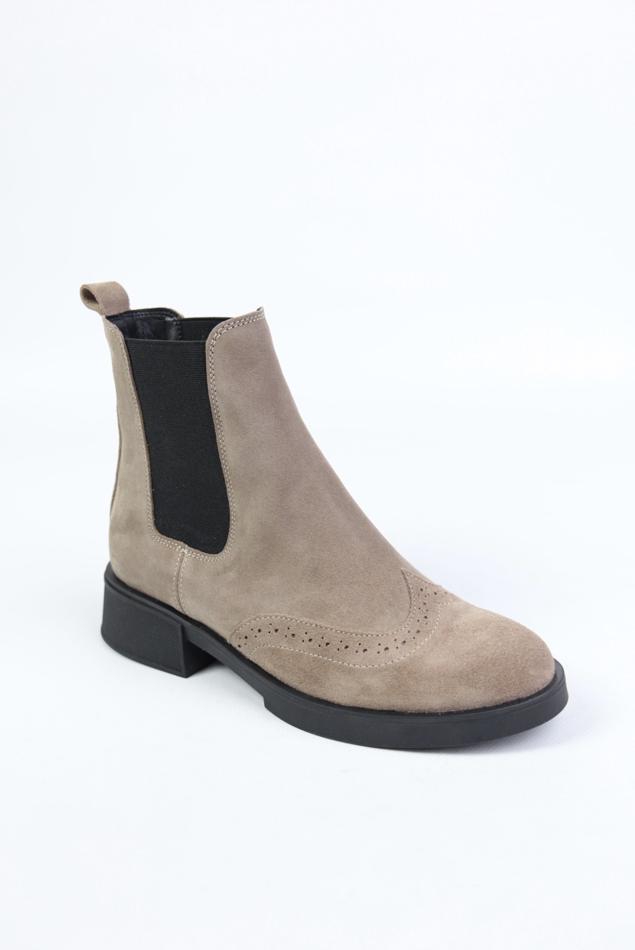 картинка Ботинки замшевые Benito от магазина Pratik