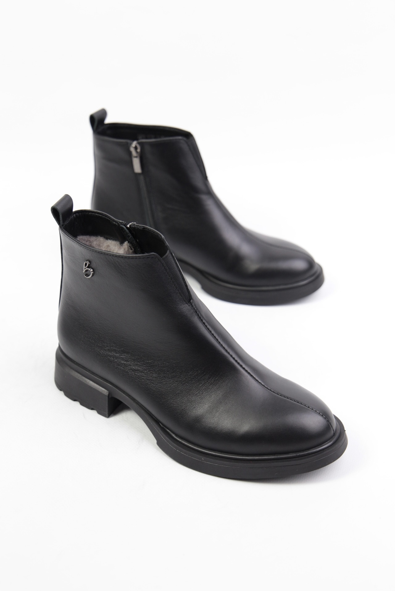 картинка Ботинки кожаные Benito от магазина Pratik