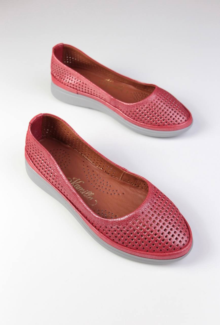 картинка Балетки кожаные Benito от магазина Pratik