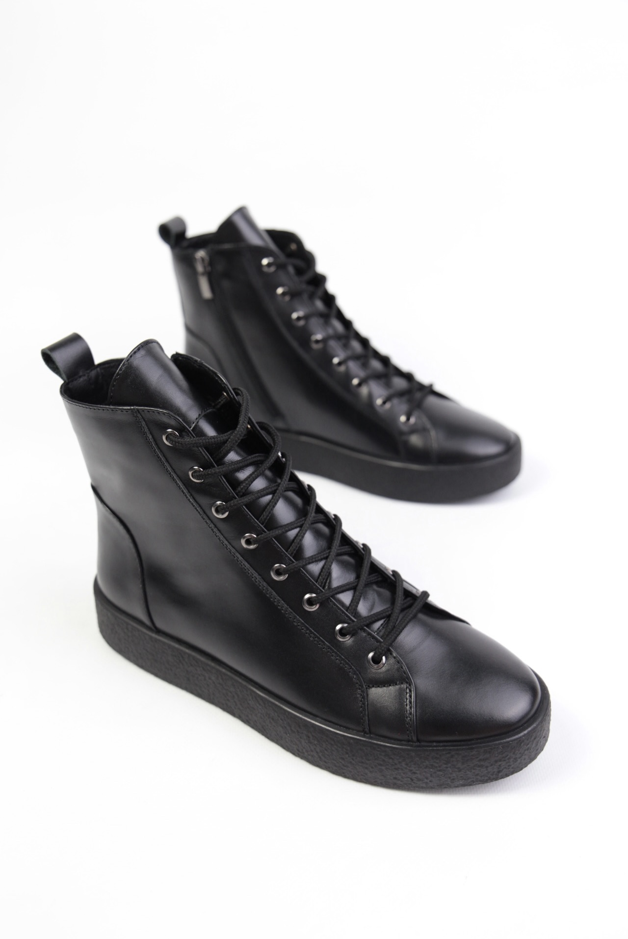 картинка Ботинки кожаные Benito от магазина Pratik