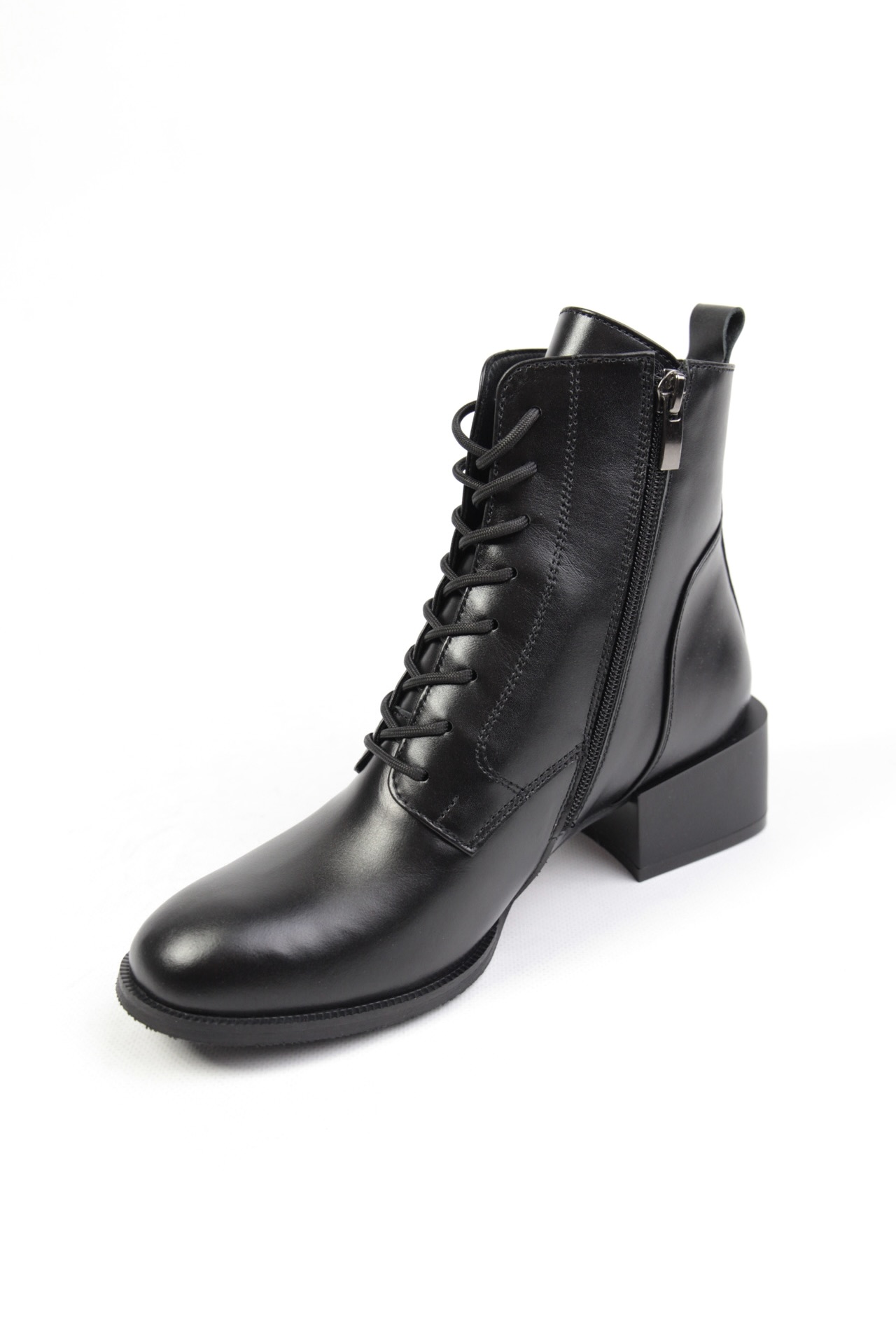 картинка Ботильоны кожаные Benito от магазина Pratik