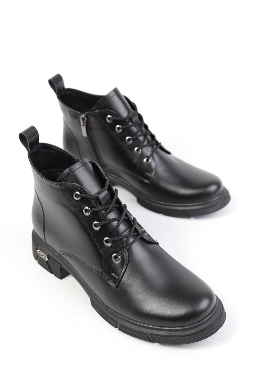 картинка Ботинки кожаные Benito от магазина Pratik