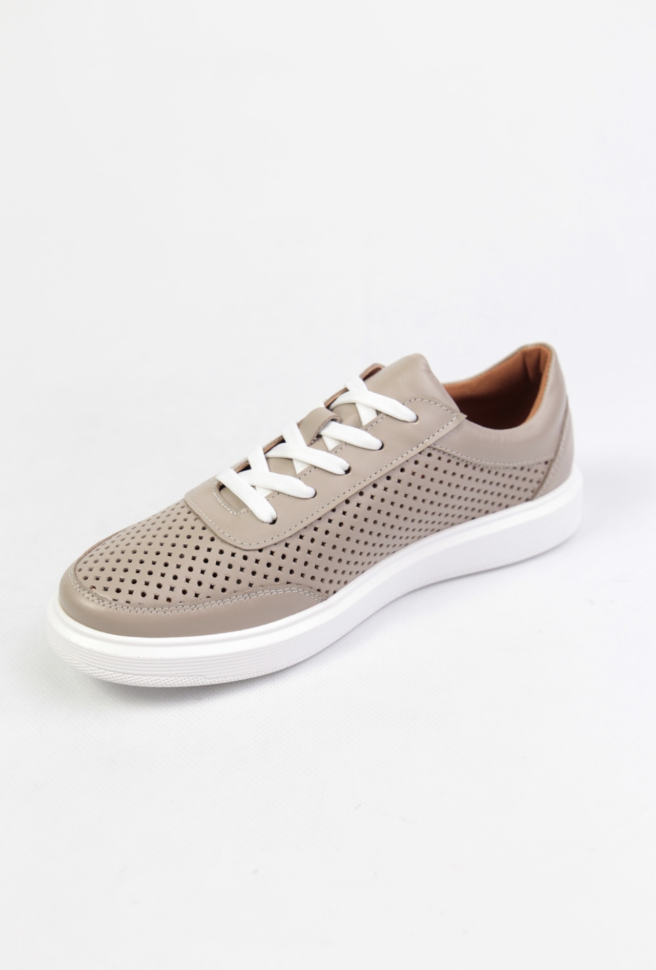 картинка Кеды кожаные Benito от магазина Pratik