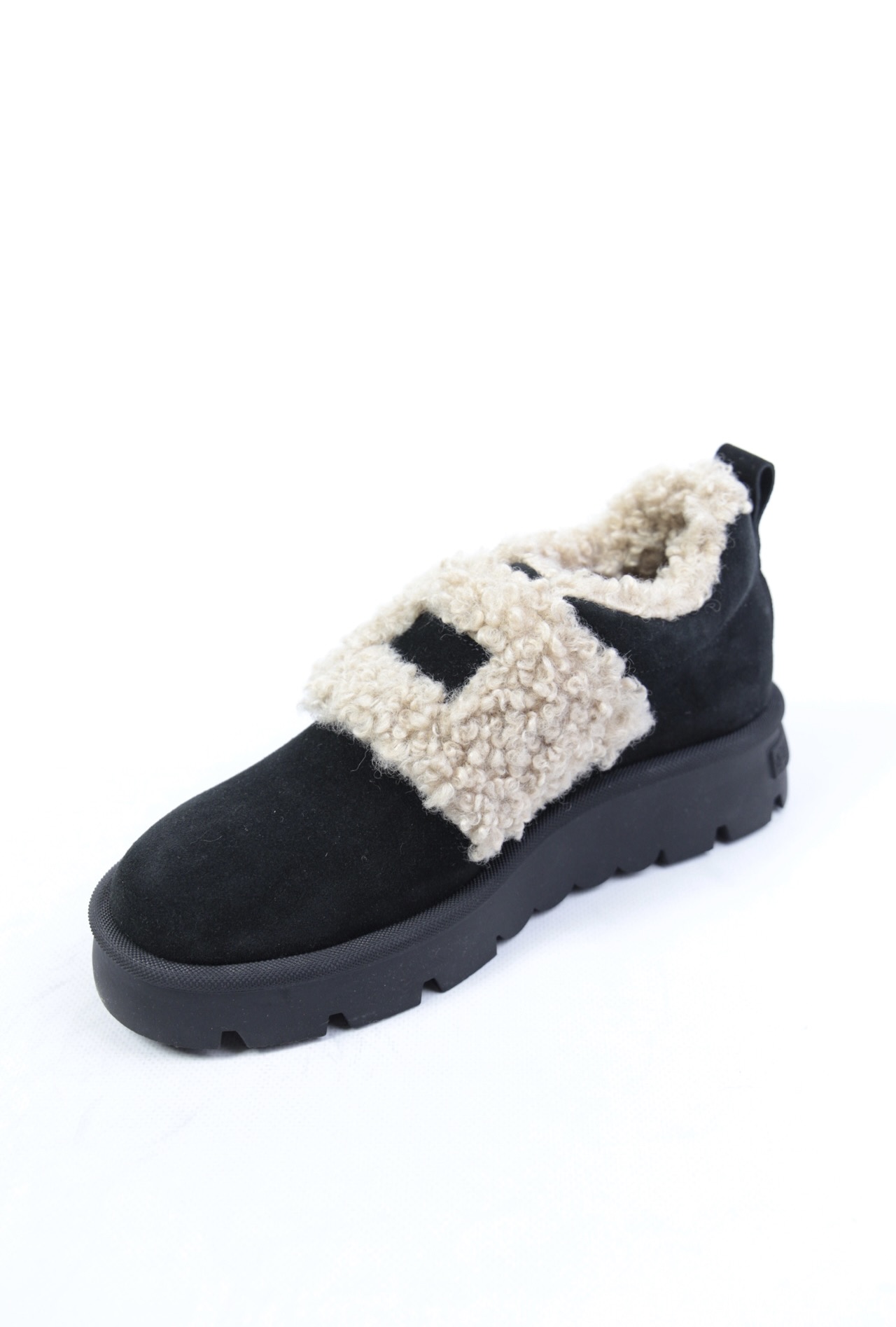 картинка Ботинки замшевые Benito от магазина Pratik