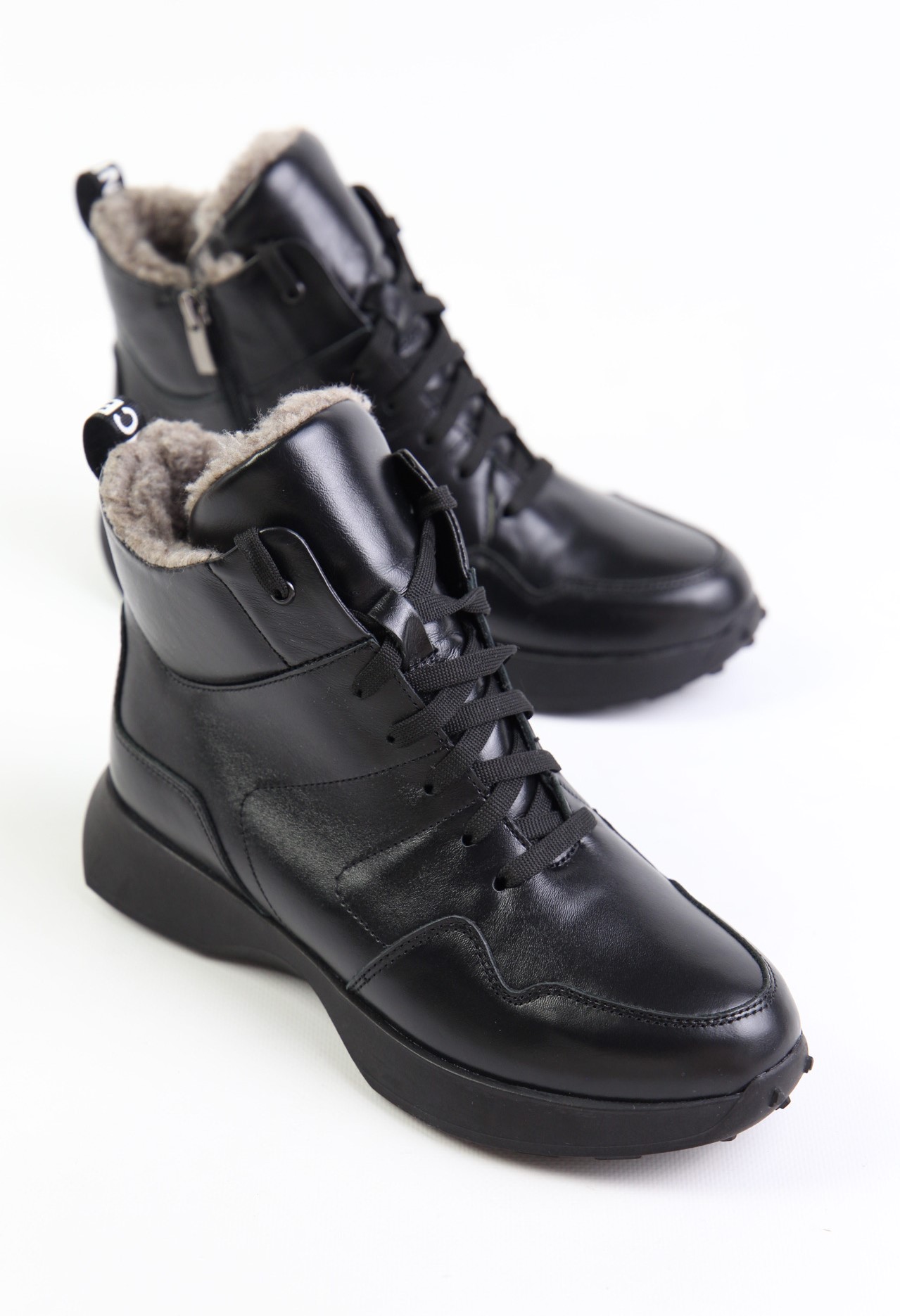 картинка Ботинки кожаные Benito от магазина Pratik