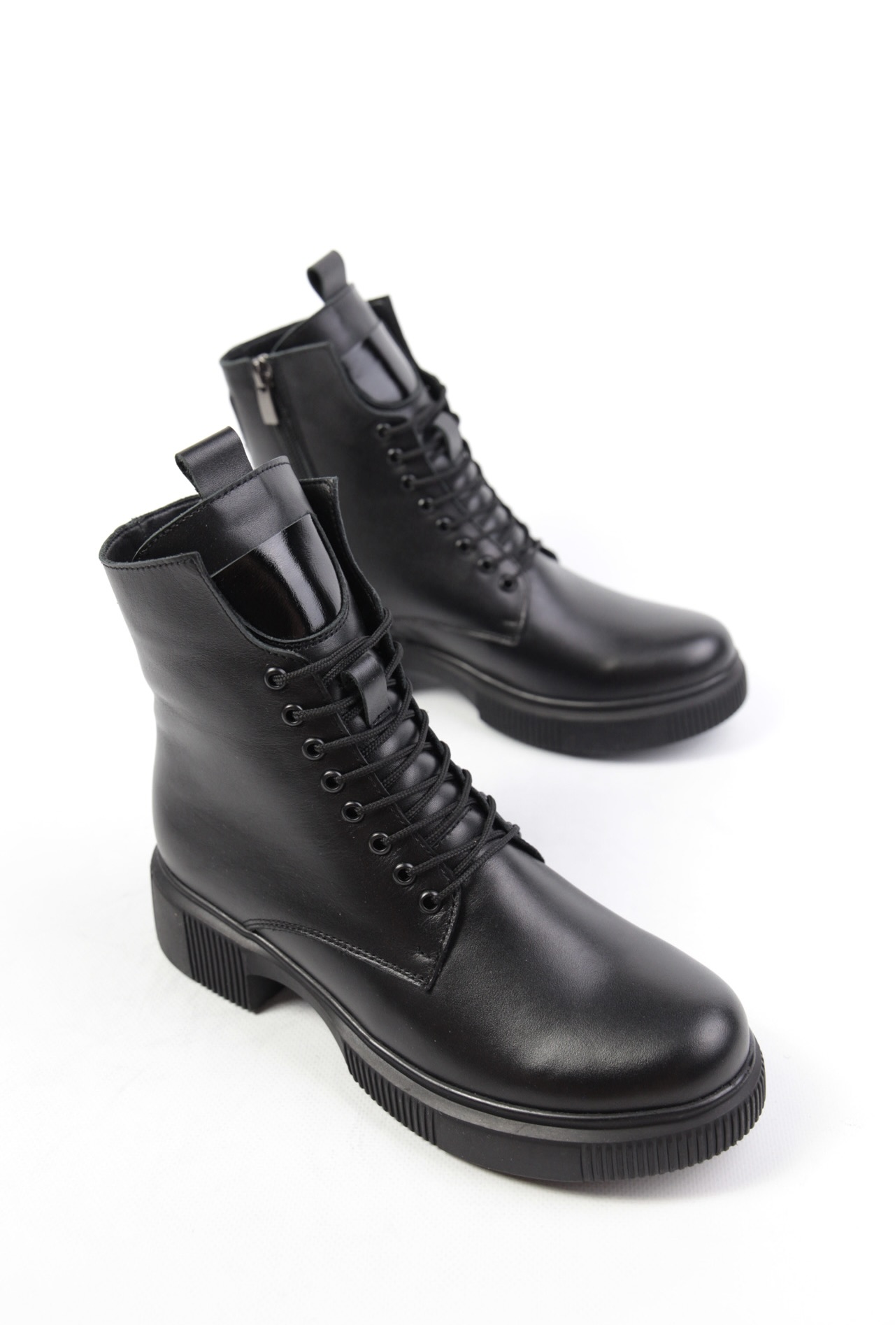 картинка Ботинки кожаные Benito от магазина Pratik