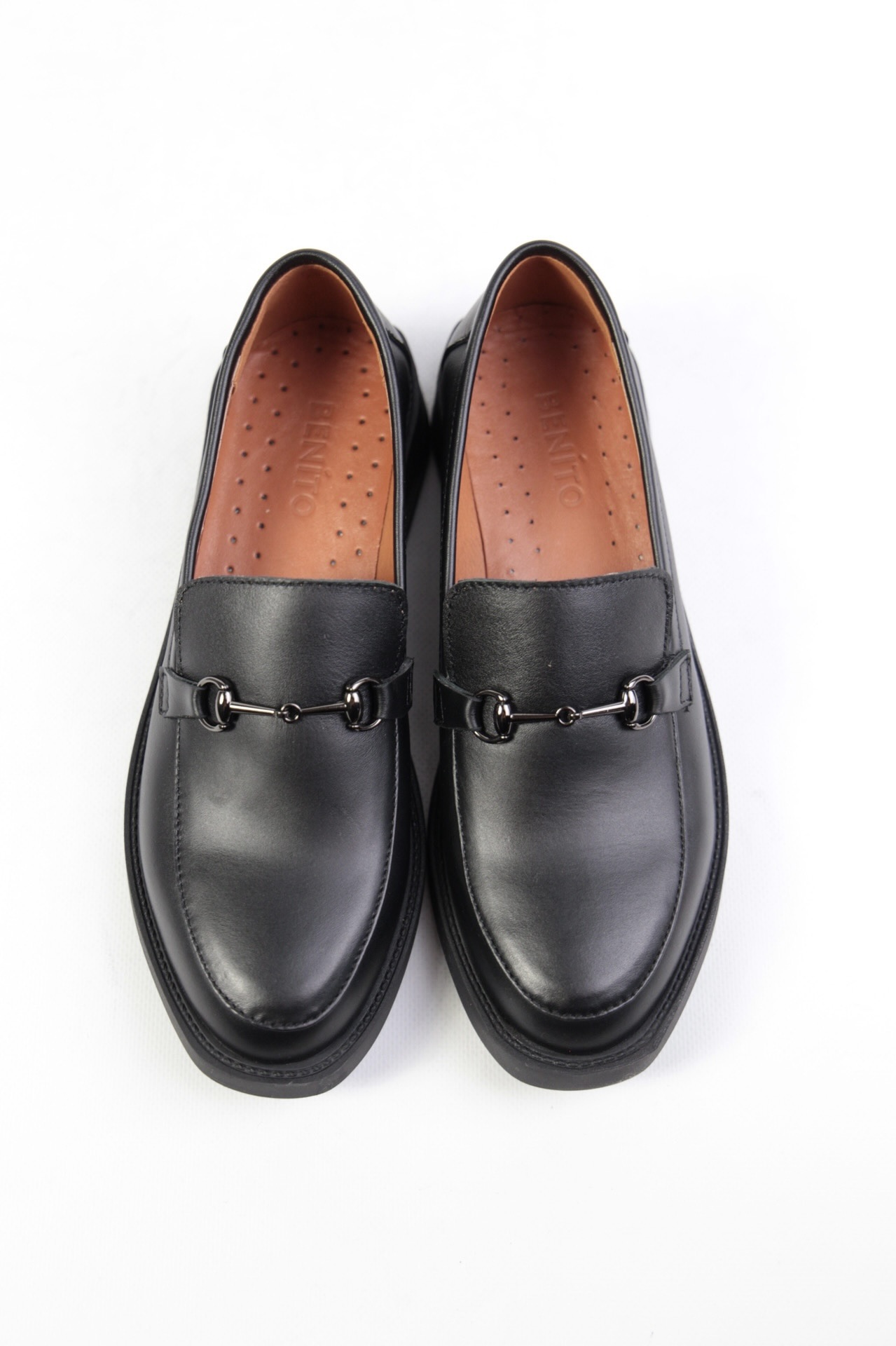 картинка Лоферы кожаные Benito от магазина Pratik