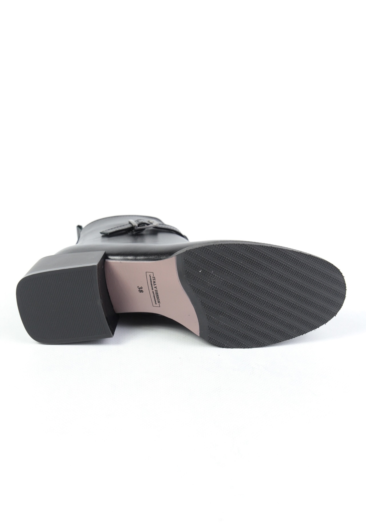 картинка Ботильоны кожаные Benito от магазина Pratik